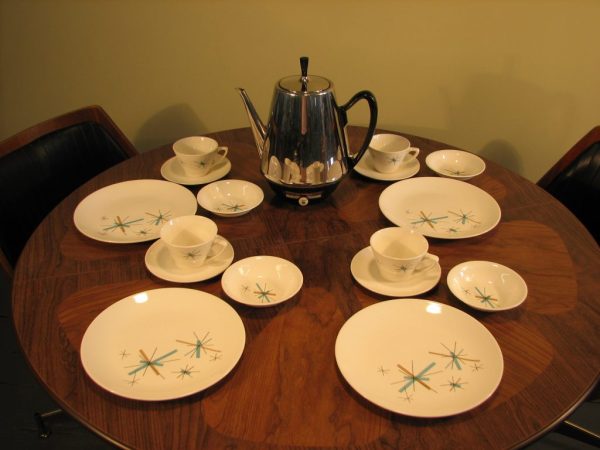 MCM China diningwear 16 pc 