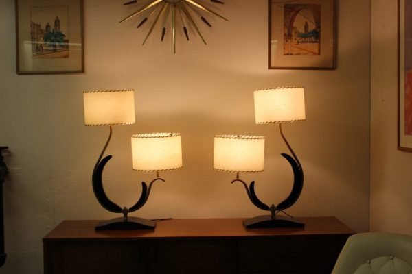 Majestic Pair of lamps