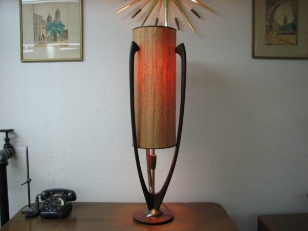 Modeline Danish lamp