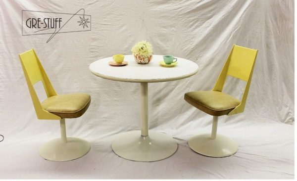 Tulip table and chairs dinette set |