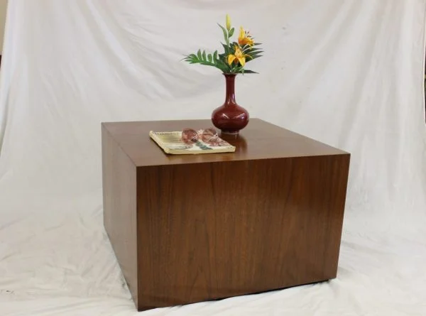 Milo Baughman Cube Coffee table