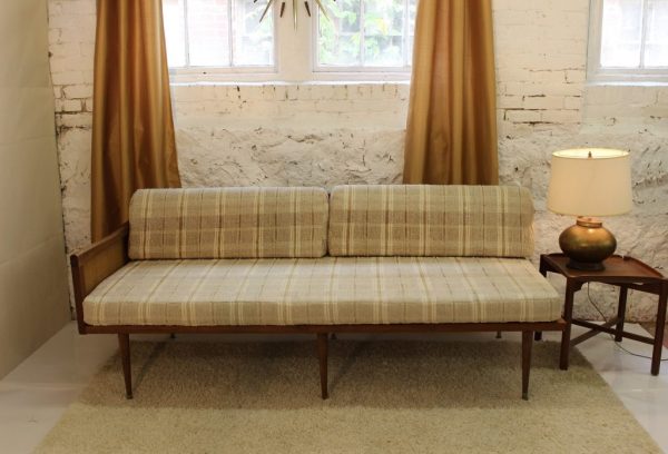 Mid Century Modern Daybed