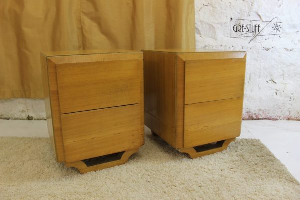 Blonde Pair of Nightstands