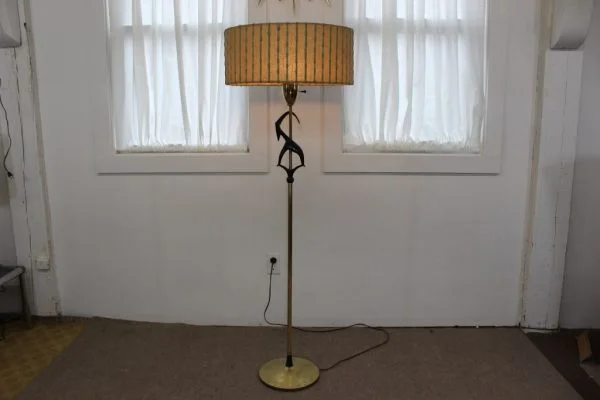 Rembrandt Floor lamp Gazelle detail |