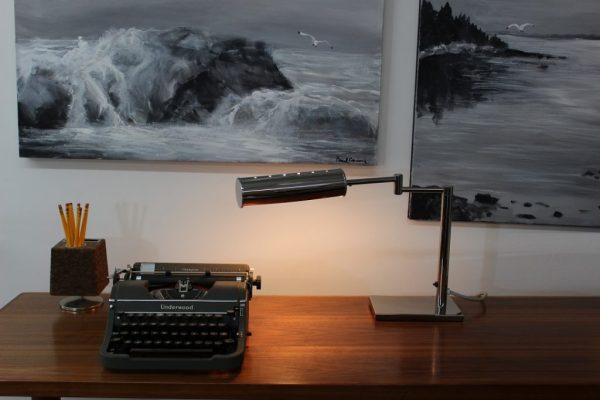 Walter Von Nessen style desk lamp |