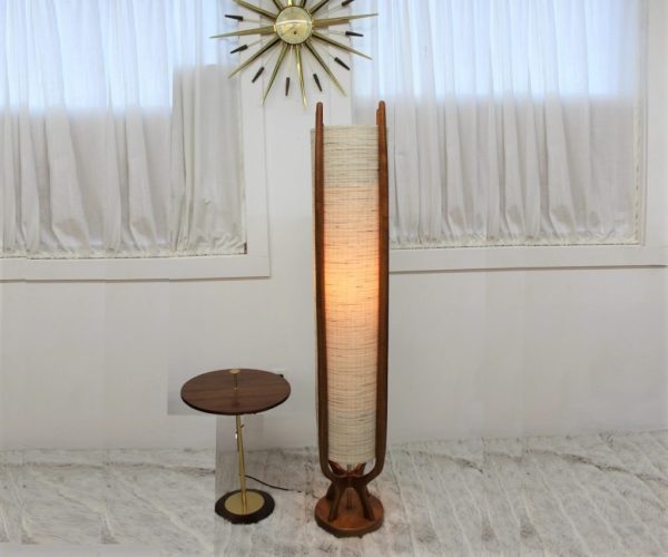 Mid Century Modern Woolums floor lamp |