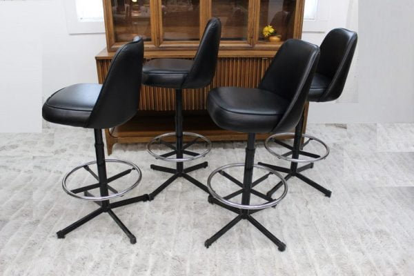 Black bar stools set of 4 dated 1973 |