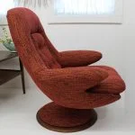R huber accent chair