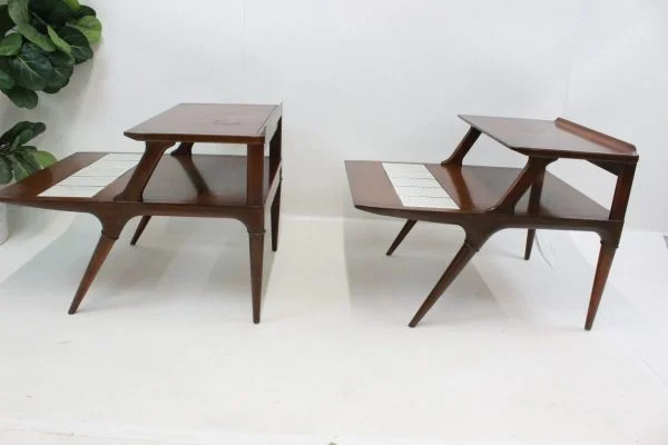 Lane Cosmopolitan pair of end tables | - Image 8