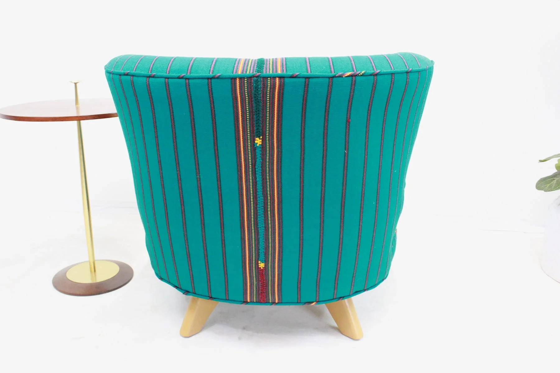 Mid Century Modern Kroehler chair petite | - Image 8