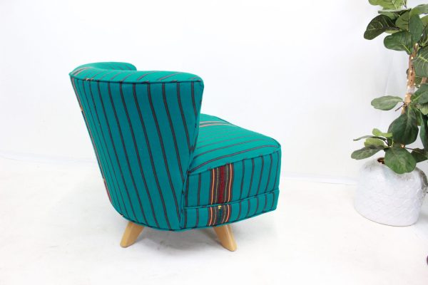 Mid Century Modern Kroehler chair petite | - Image 7