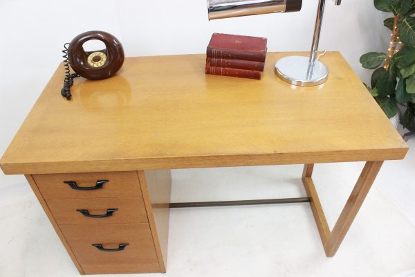 Mid Century Modern blonde desk | - Image 5