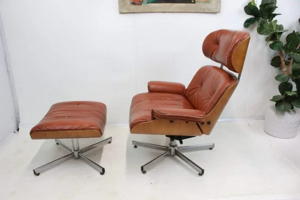 Mid Century Modern Eames style chair | - Image 4