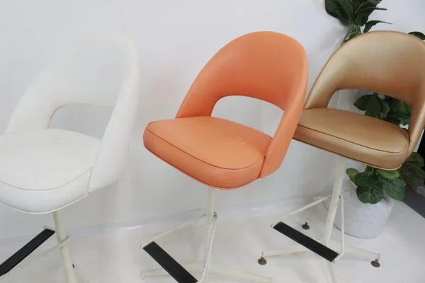 Mid Century Modern Bar stools set of 3 | - Image 2