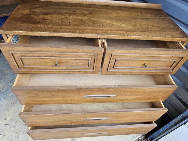 Broyhill Sculptra High Boy Dresser | - Image 4