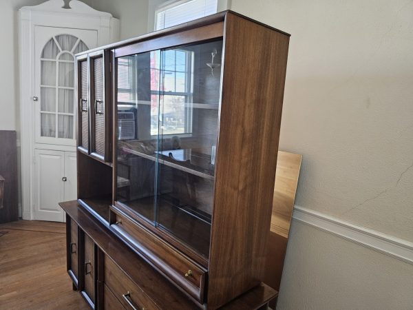 Mid Century Modern cabinet hutch | - Image 2