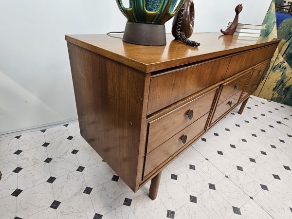 Mid Century Modern Credenza by Dixie | - Image 5