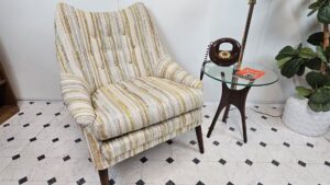 Mid-Century Modern Tufted Wingback Lounge Chair by Selig