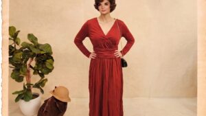 Vintage Red Jersey V-neck Maxi Dress - wrap-front Waist 1970's