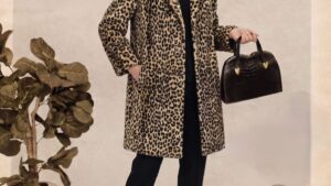 Iconic 1960s Style Faux Leopard Print Fur Coat - A-Line Silhouette - Small/Medium